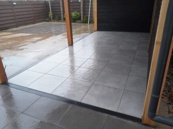 Terras aanleggen